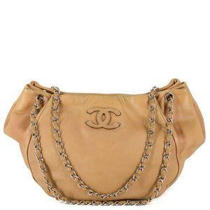 CHANEL Classic Flap Sensual CC Grand Shopping Tote